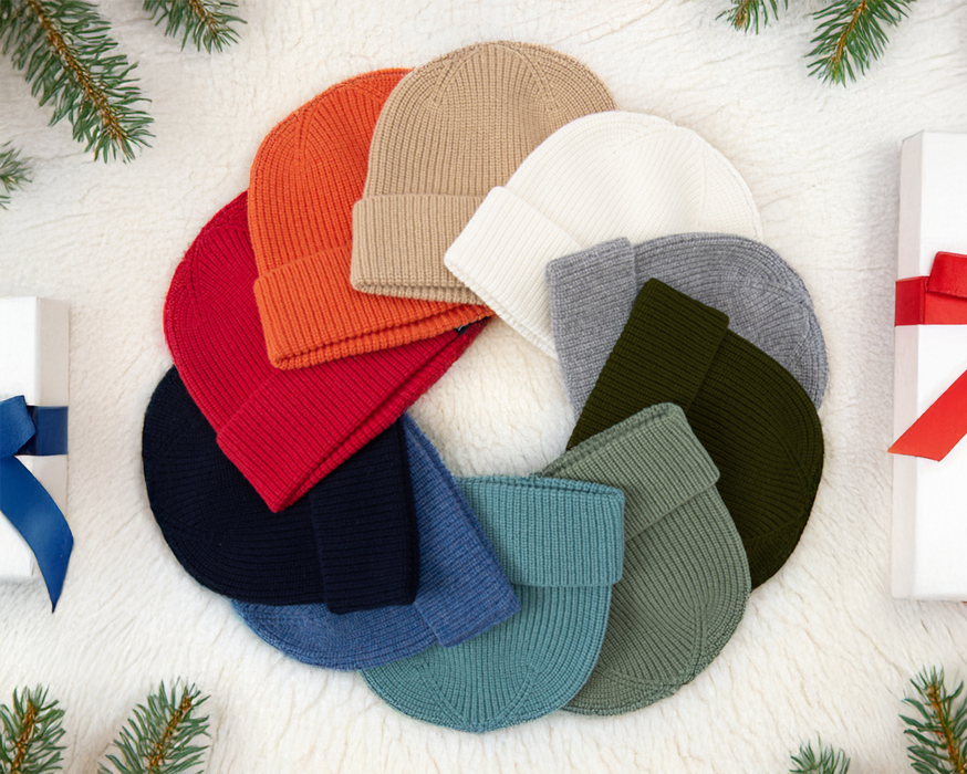 I'm in love with the super soft hat !